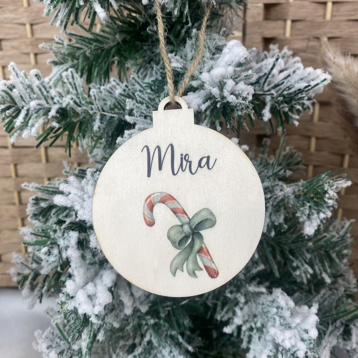 Weihnachtskugel bedruckt I Christbaumkugel aus Holz I Geschenkanhänger personalisiert Zuckerstange