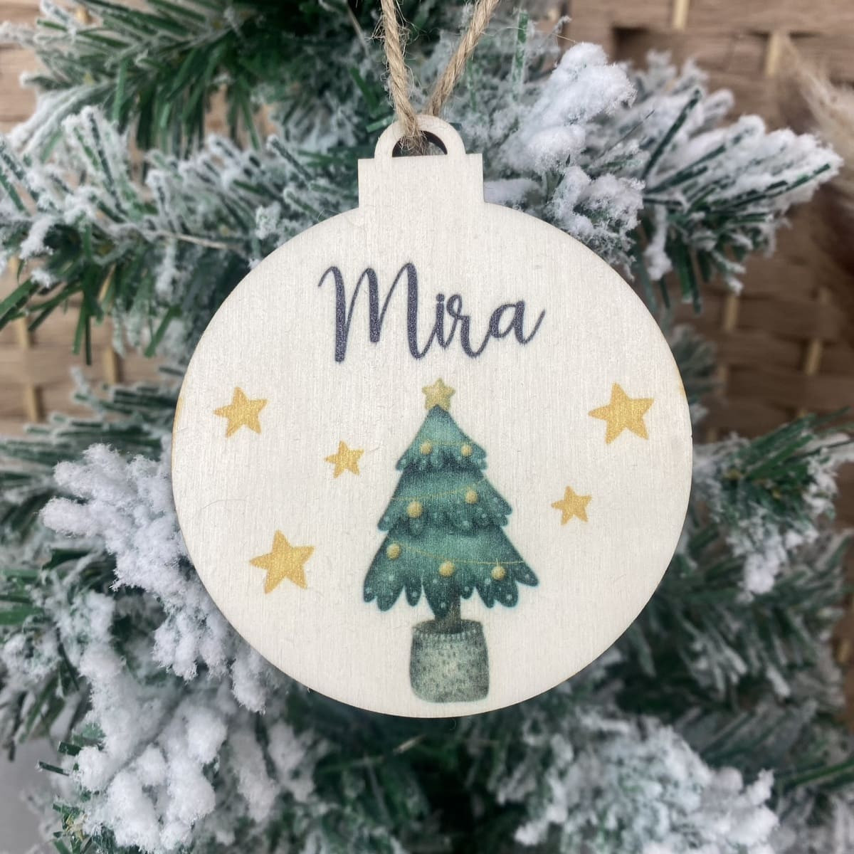 Weihnachtskugel bedruckt I Christbaumkugel aus Holz I Geschenkanhänger personalisiert Tannenbaum